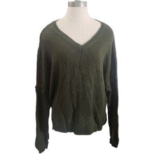 CT2027 Wooden Ships Army Green V-Neck Sweater S/M